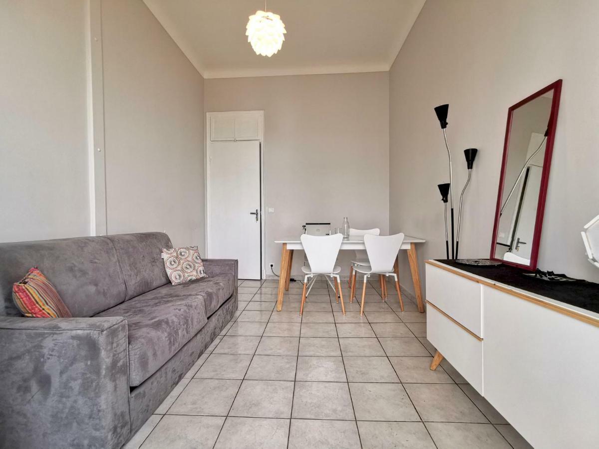 Palm Tree Promenade Apartment Nizza